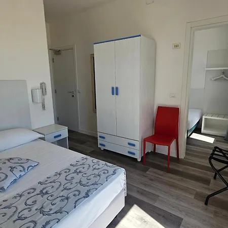 Hotel Linda-2